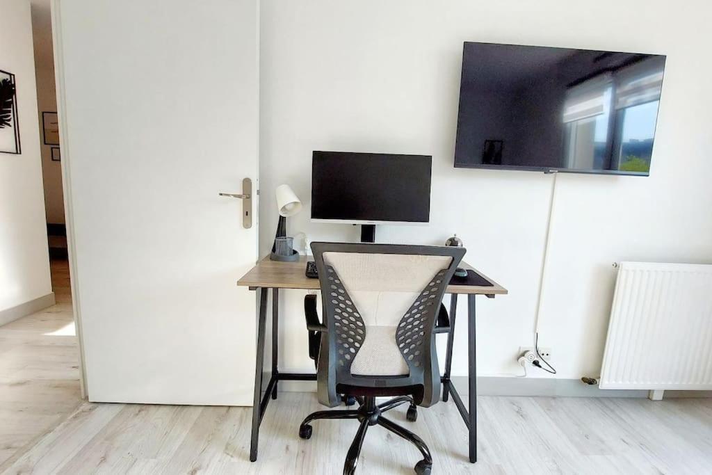 Cosy Home 2, 2 Chambres, 6 Personnes, 3 Min Gare, Parking Cergy Exterior foto